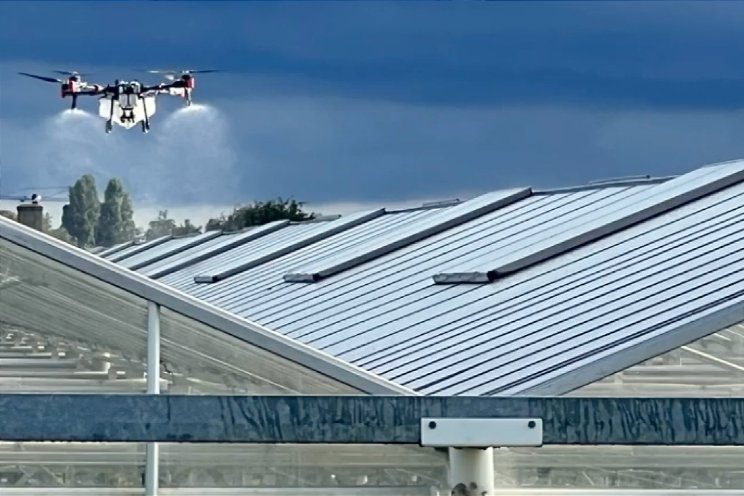 Klaas Quartel haalt krijt van kasdek met drone